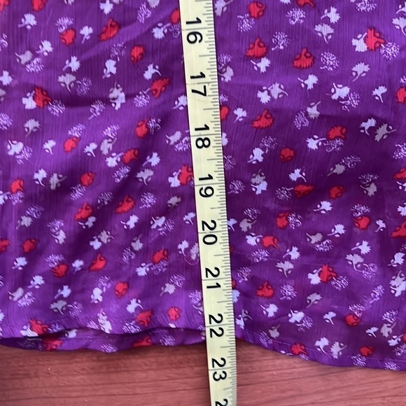 American Eagle women’s purple floral spaghetti strap tank top Size Medium - Picture 5 of 7